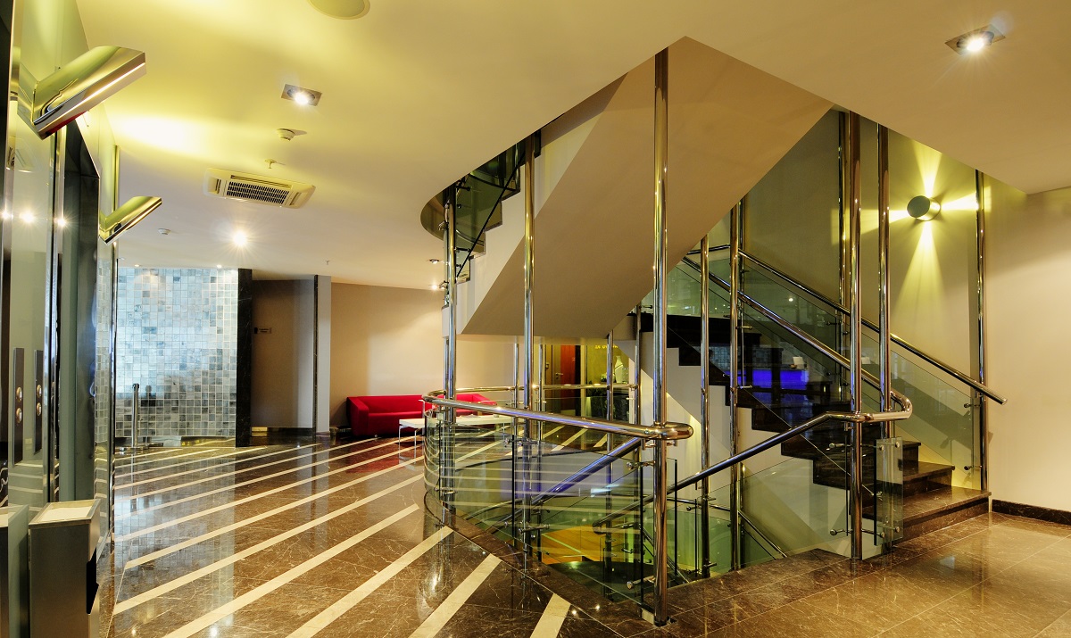 Glass Railing Staircase S